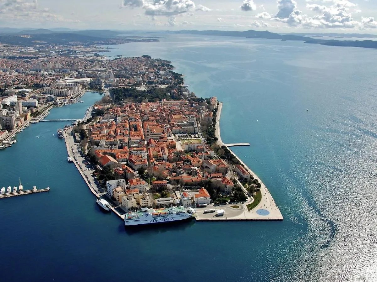 Private Holiday Home In Petrcane By The Sea Kozino Croatia
