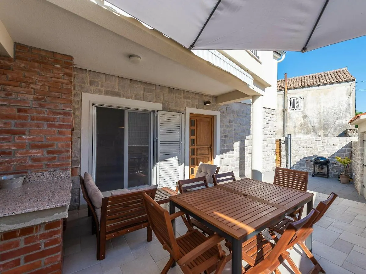 Private Holiday Home In Petrcane By The Sea Kozino